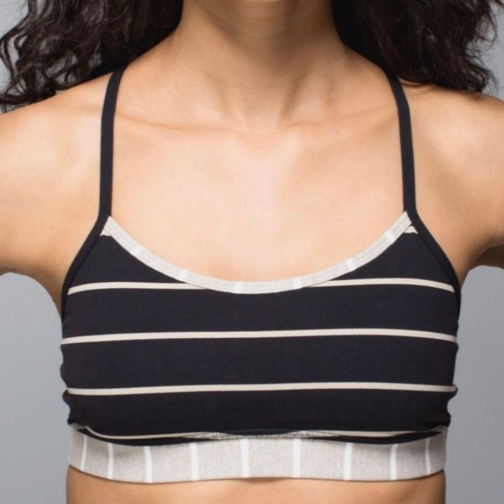 Lululemon Flow Y Sports Bra 🍋